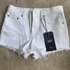 Levi’s 501 White Shorts